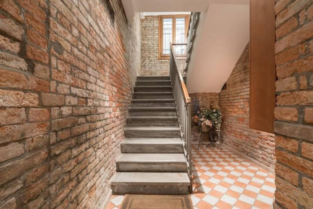 Ca' Pesaro Rooftop Terrace Apartment. Venice Exterior photo