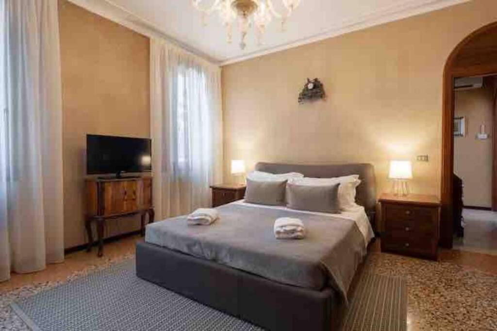 Ca' Pesaro Rooftop Terrace Apartment. Venice Exterior photo